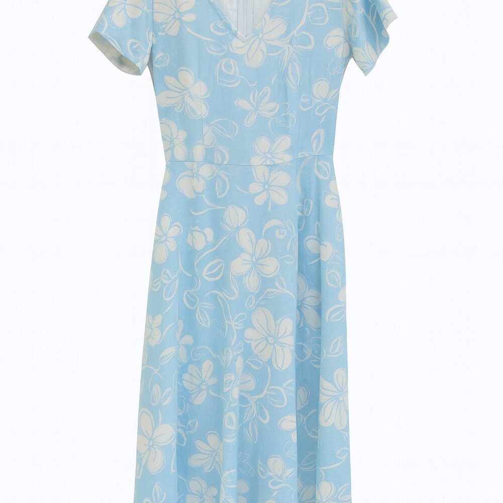 Stunning Blue & White Floral Maxi Dress – Effortless Summer Elegance, Size XS - Picture 3 of 8